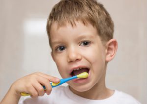 enfant tda brosse dent routine matin comment organiser trouble attention